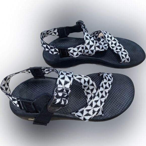 Chaco Women’s Mega Z Cloud Sandal Black White Jacquard Size 10 - Picture 1 of 6